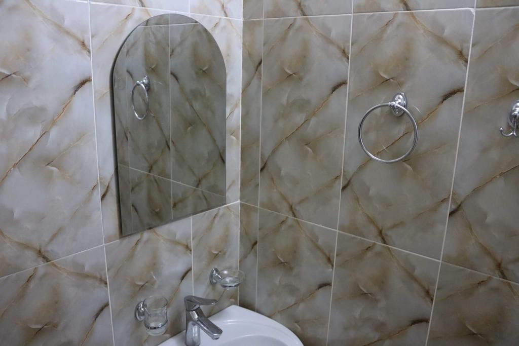Guest House Barbi Kobuleti Exterior foto